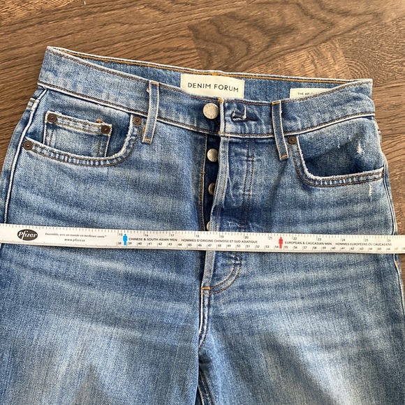 Denim forum the Arlo High Rise Straight - Picture 7 of 8